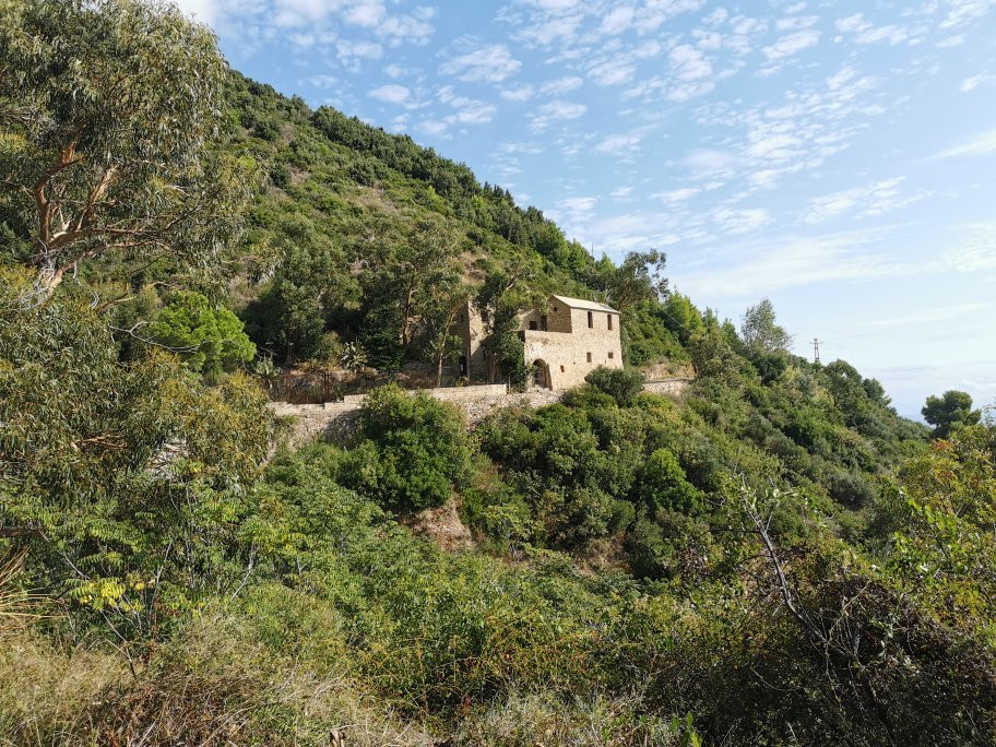 Monumenti Funerari della Via Iulia Augusta景点图片