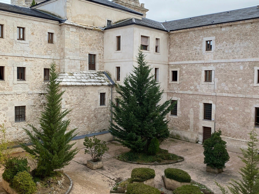Monasterio de Santa Maria de La Vid-La Vid必去景点
