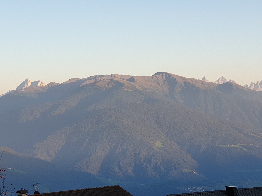 Tratterhof Mountain Sky Hotel主图