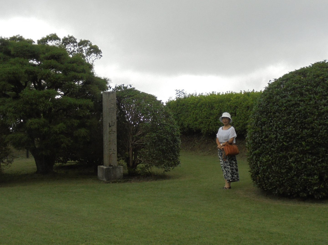 Yamanaka Castle Remains Park景点图片