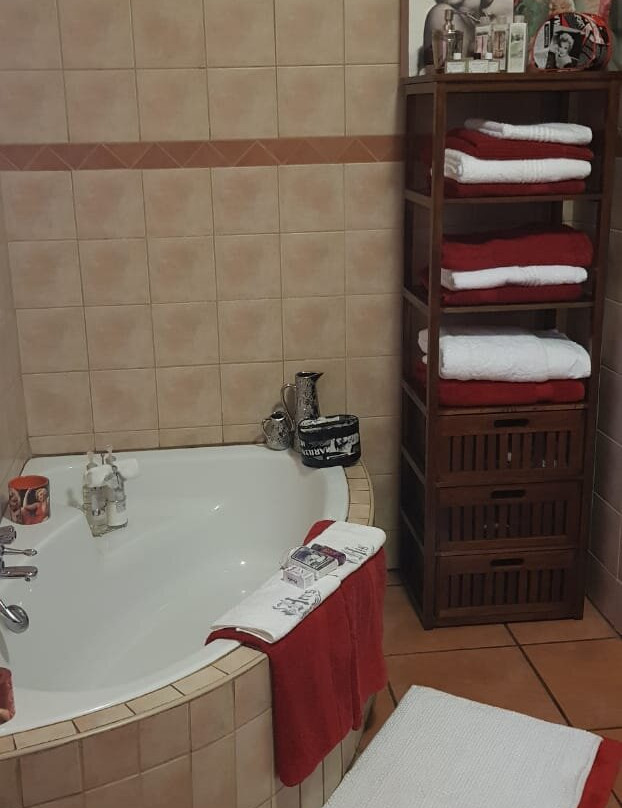 Villa Rosa Guest House