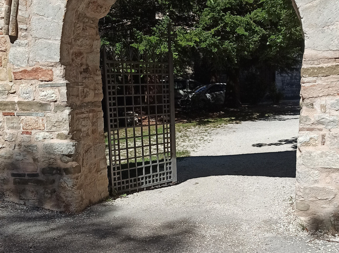 Monastero di Fonte Avellana-Serra Sant'Abbondio必去景点