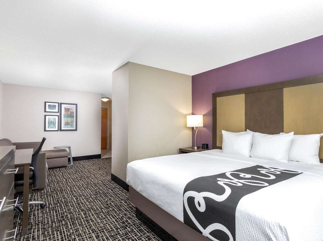 霍普金斯维尔费尔菲尔德旅馆&套房酒店主图