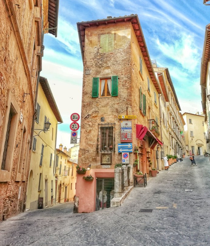Via di Gracciano nel Corso-蒙特普尔恰诺必去景点