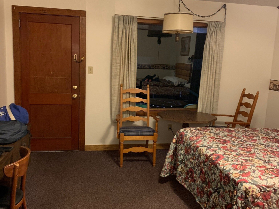 Two Rivers Lodge主图