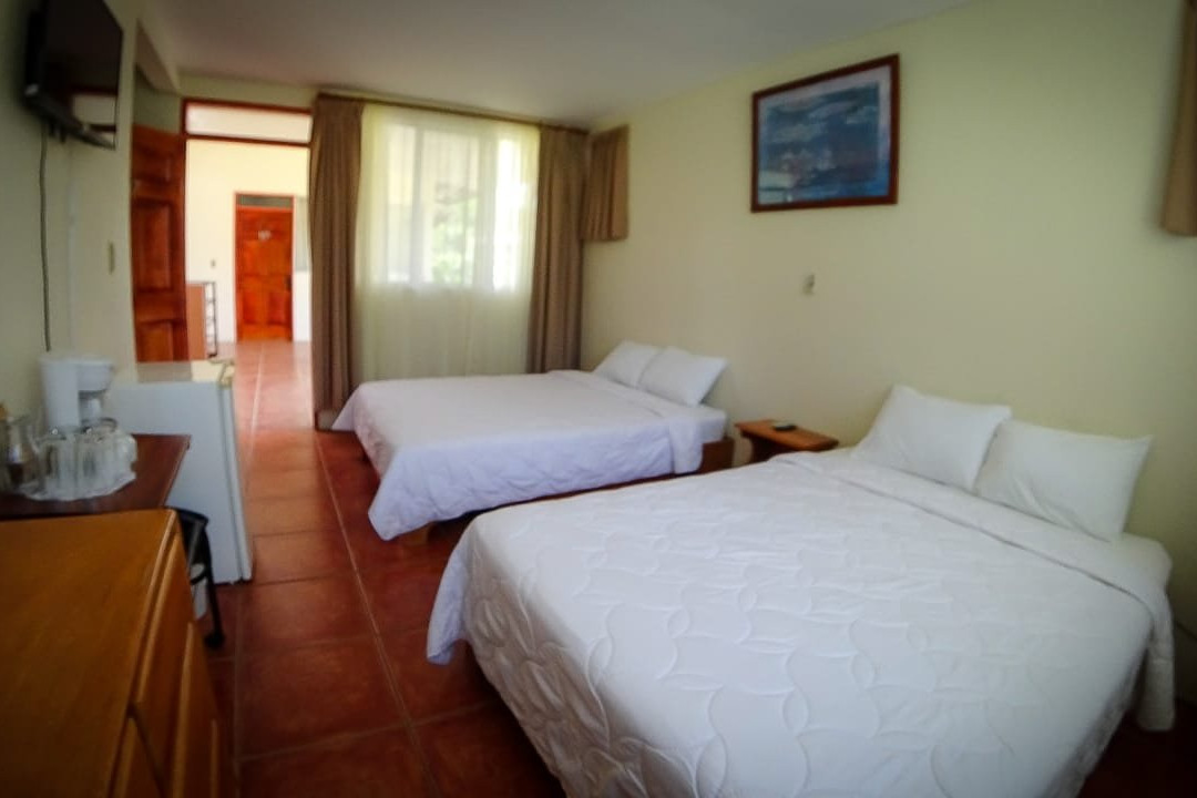 Hotel & Villas Huetares主图