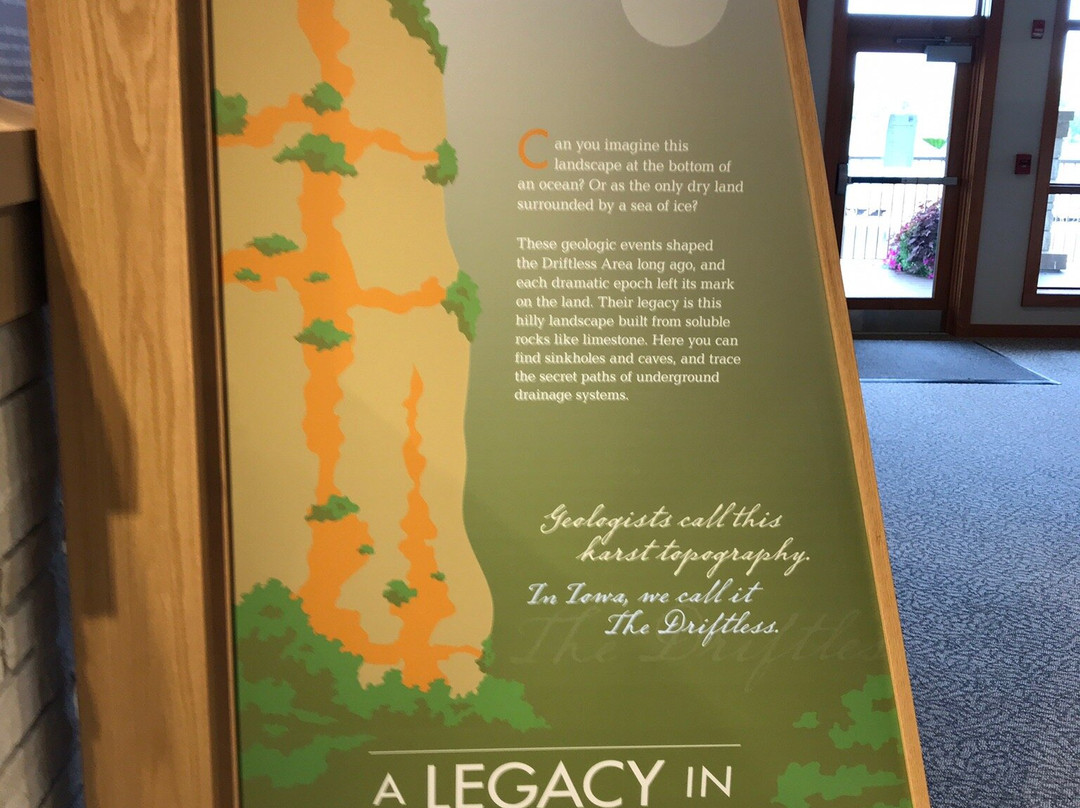 Driftless Area Education & Visitor Center景点图片