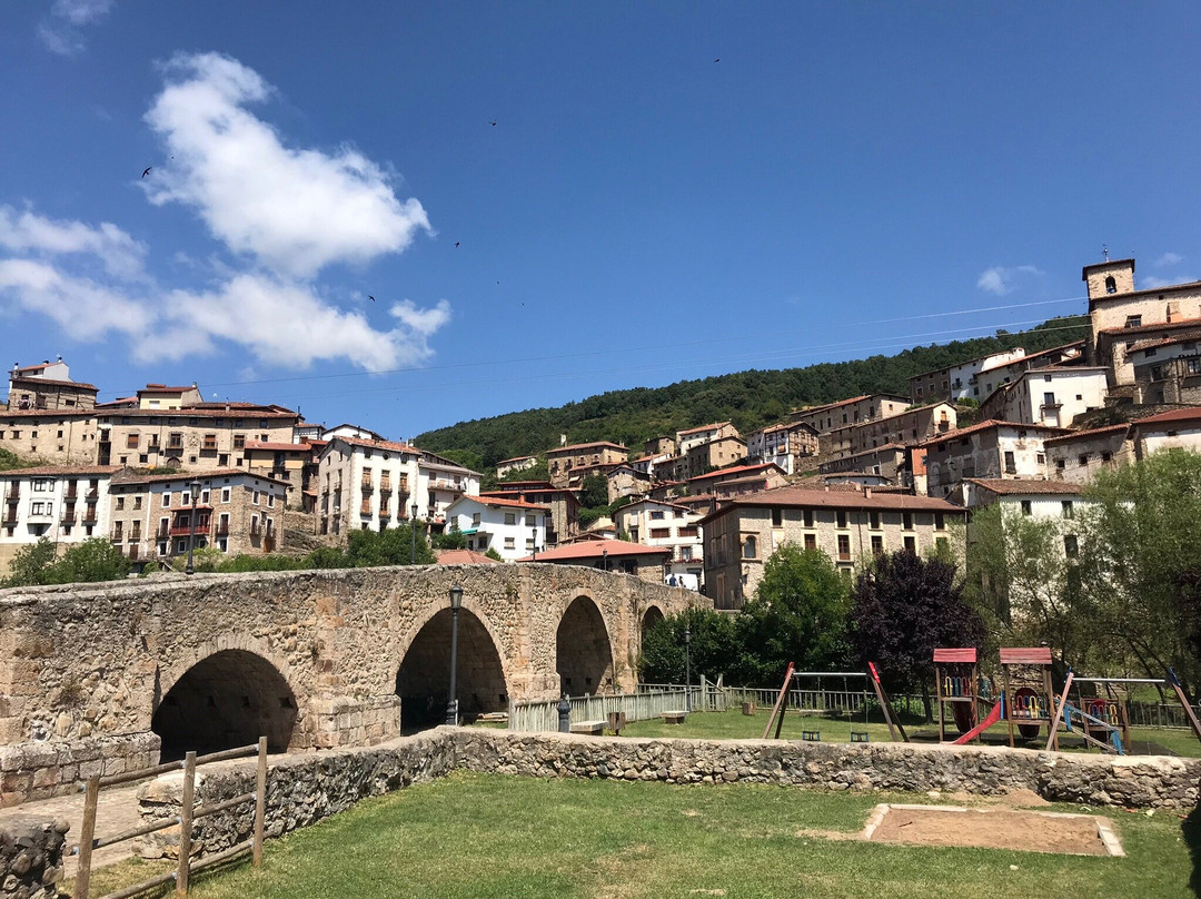 Puente Medieval de Villoslada景点图片