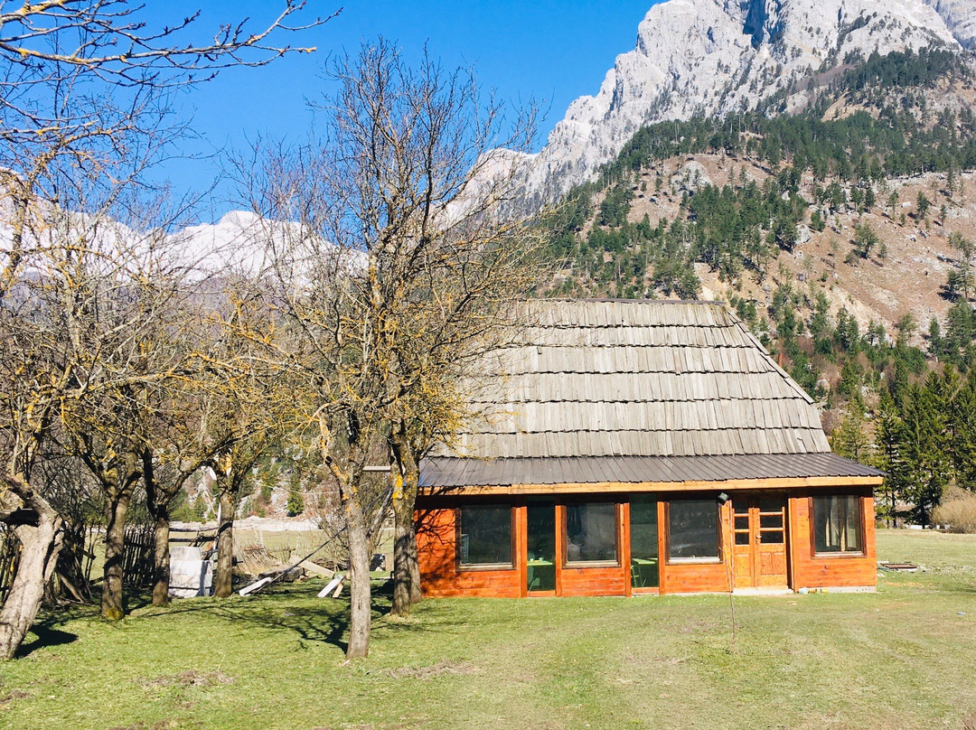 Perparimi Guesthouse