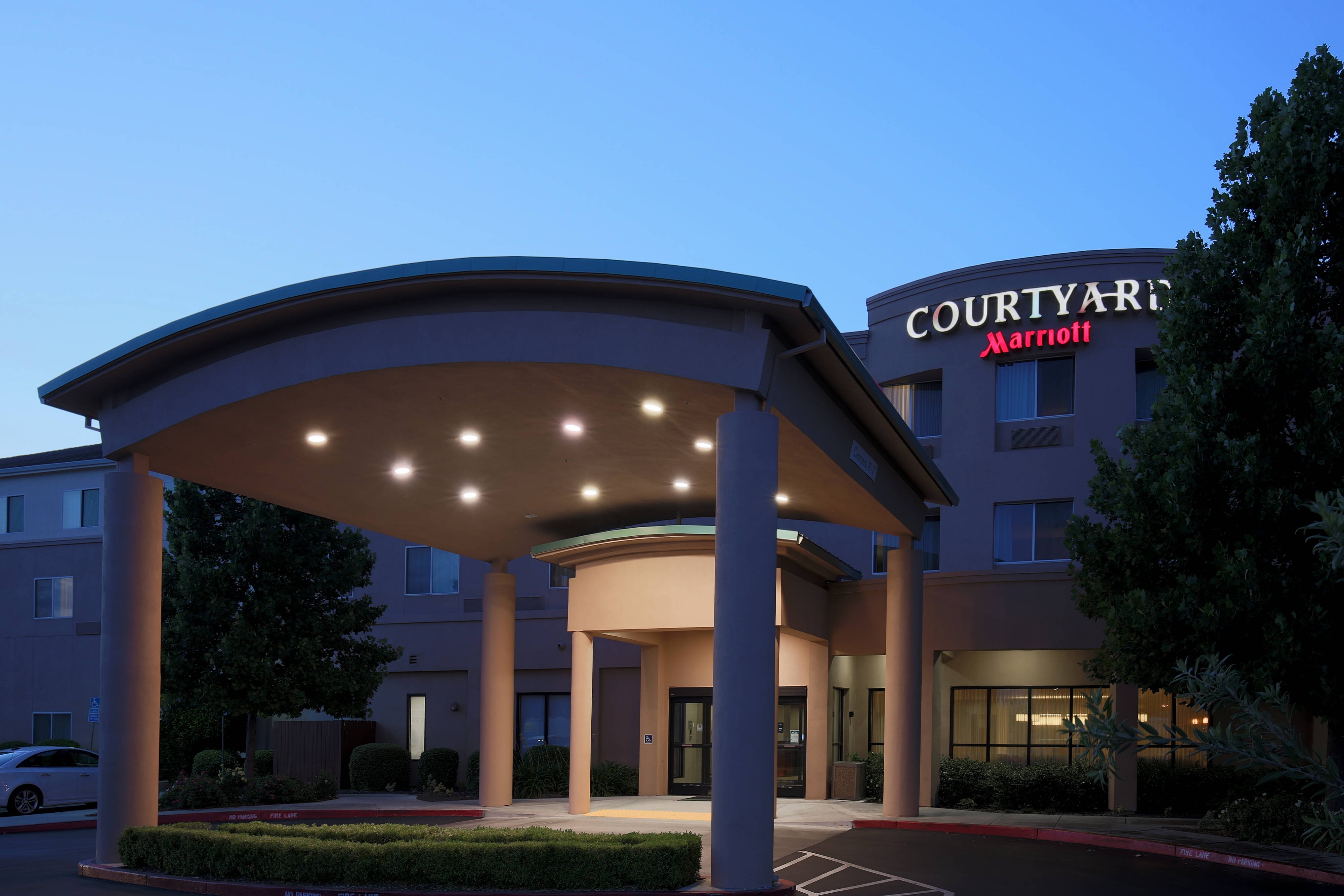 Courtyard by Marriott Chico-官方