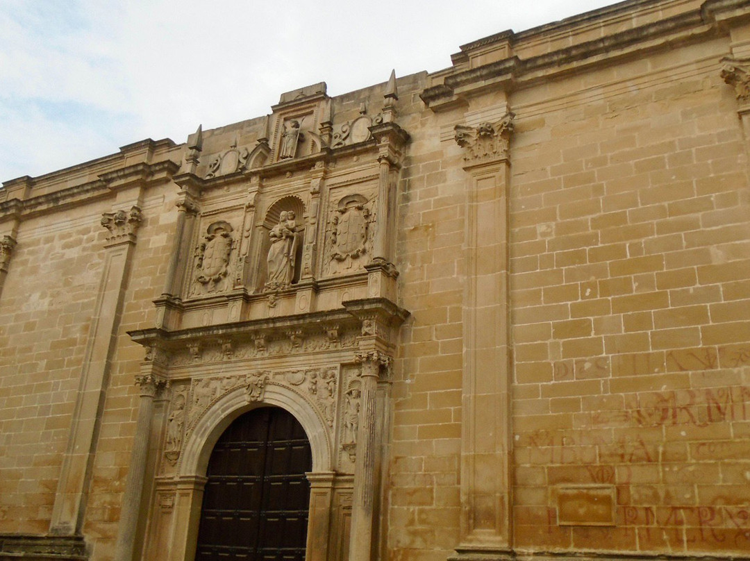 Santa Maria de los Reales Alcazares景点图片