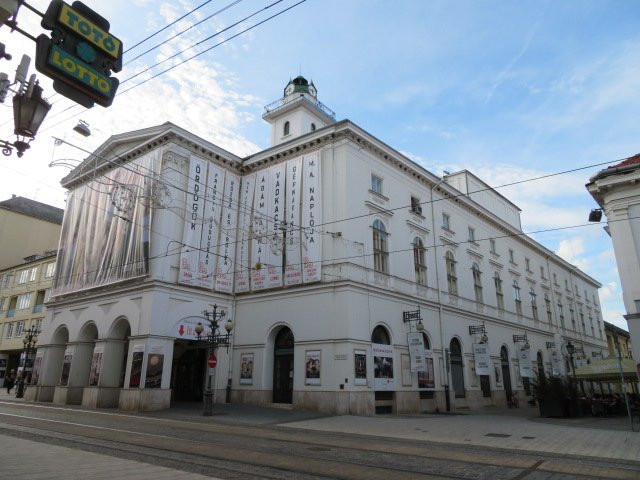 National Theatre of Miskolc景点图片