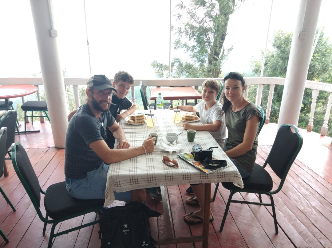 Shangrilla Tea Haven Motel主图