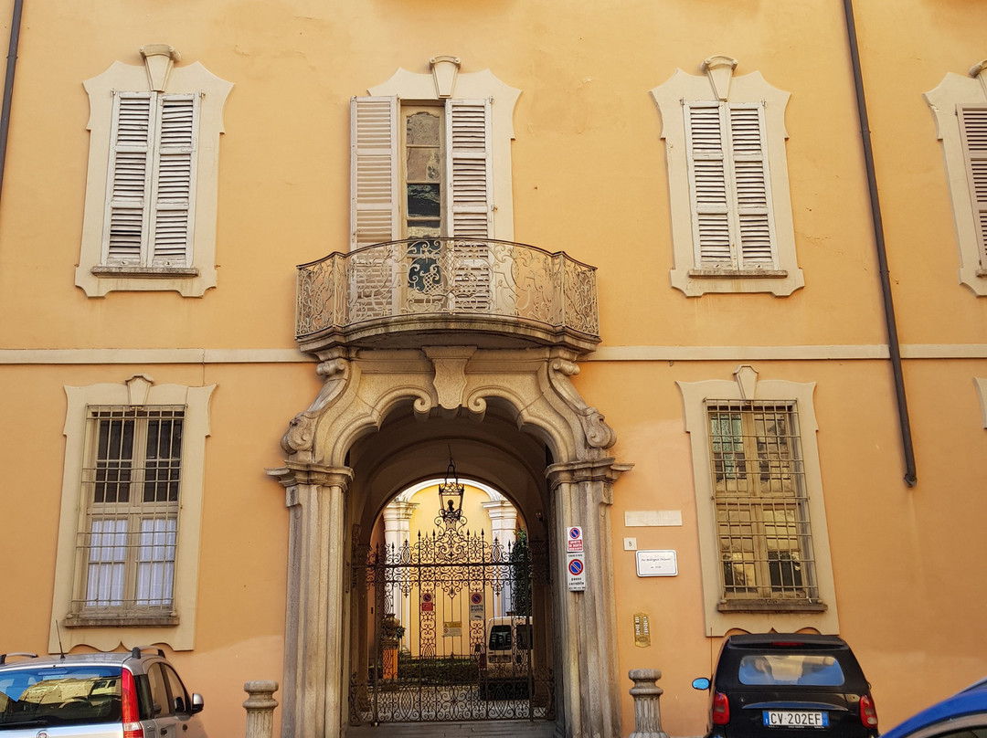 Palazzo Bellingeri-Oralandi-帕维亚必去景点