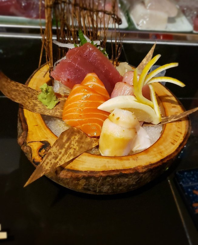 Kizuna Sushi Bistro