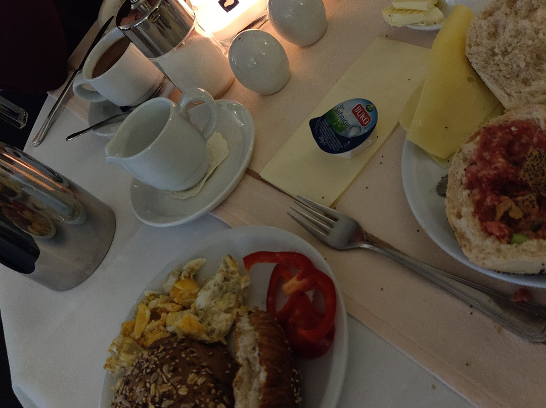 Amadeo Hotel Garni主图