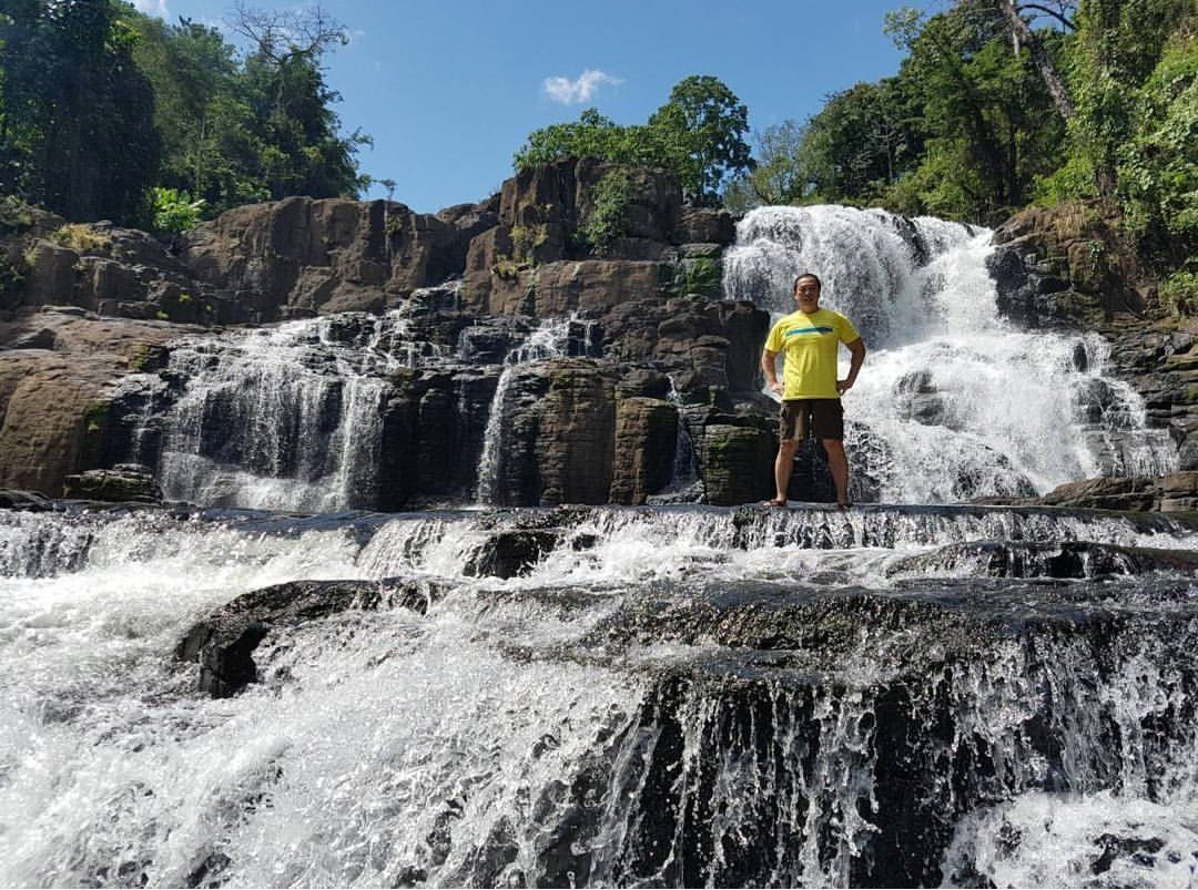 Parangloe Waterfall景点图片