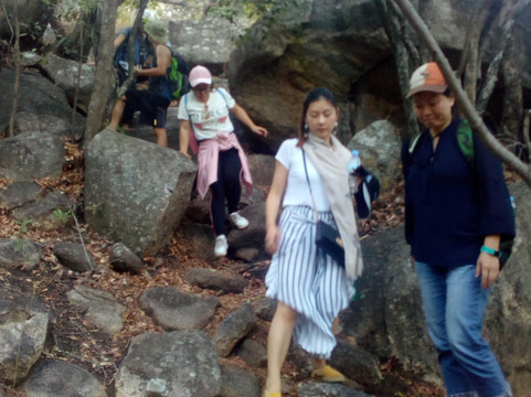 Wenhau Chauffeurs & Guides-布拉瓦约必去景点