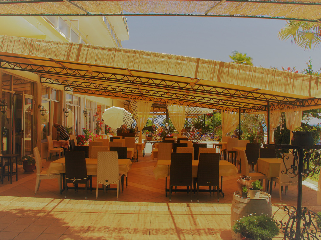 Hotel Achillion主图