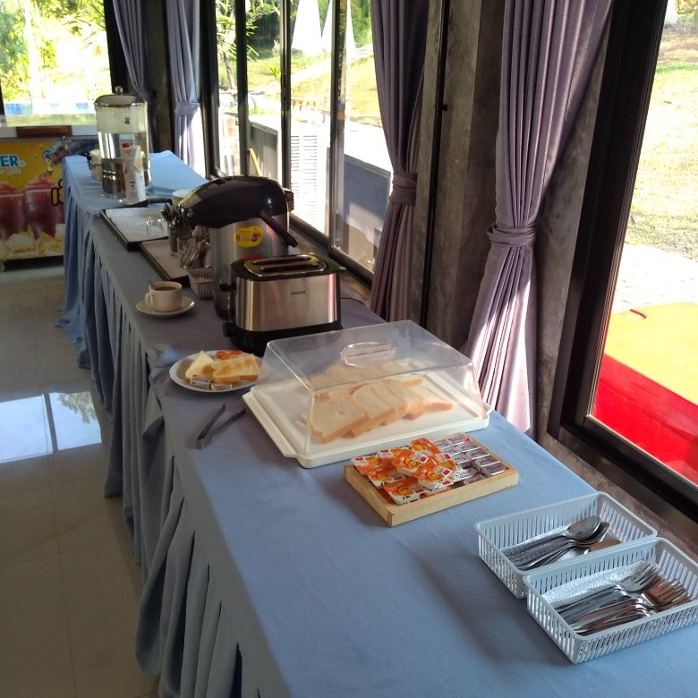 Capital O 1045 The Chater At Kaengkud主图