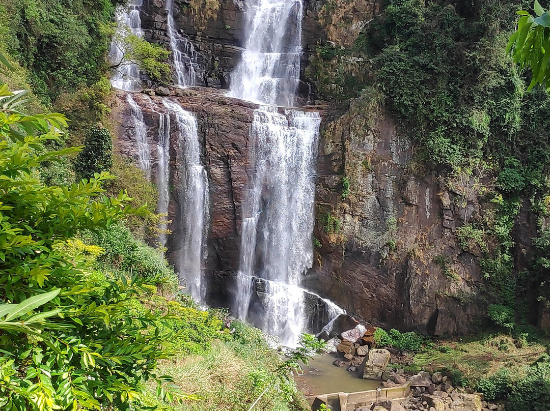 拉姆博大瀑布酒店主图