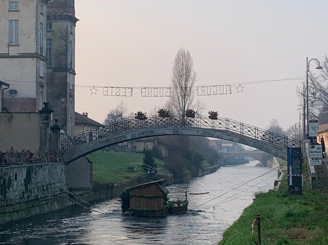 Ponte Pedonale sul Naviglio Grande景点图片
