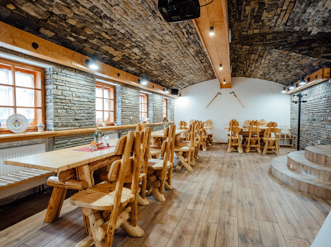 Jánošíkova Valaška Reštaurácia & Bar