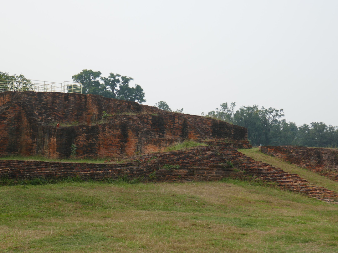 Kudan Stupa景点图片