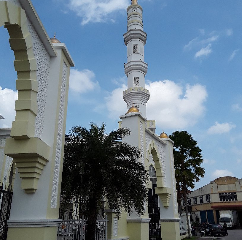Masjid Al-Ismaili-Wakaf Baru必去景点