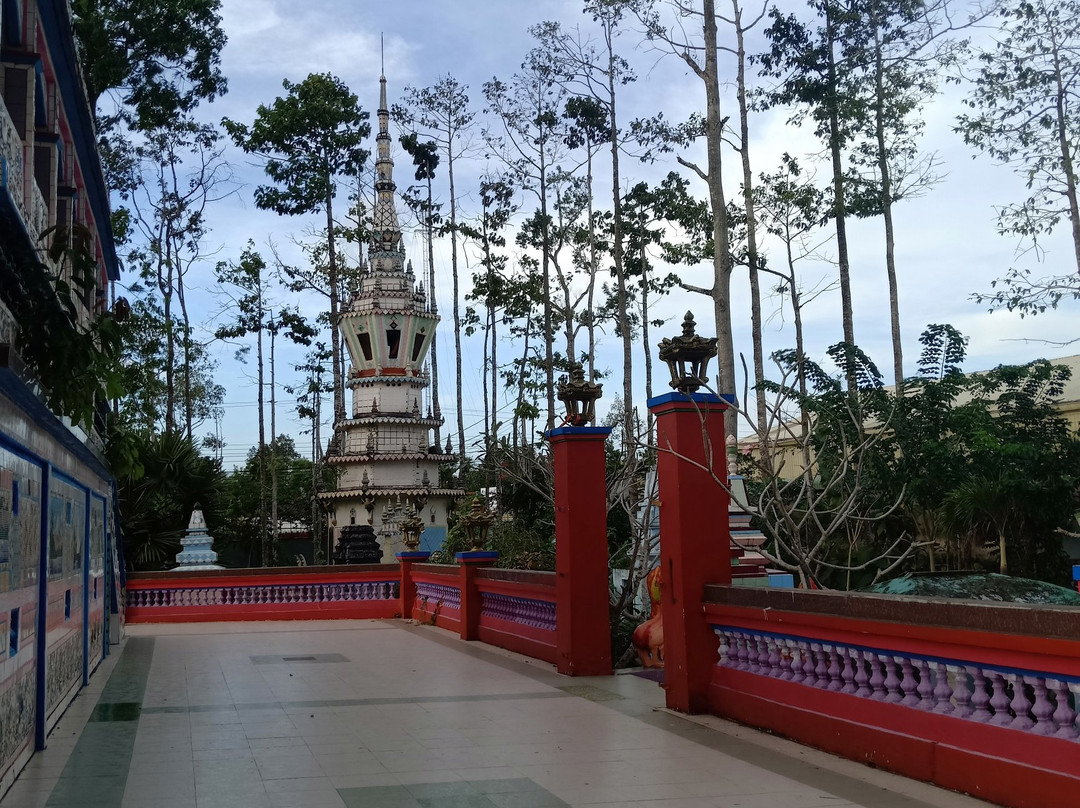 Sa Lon Pagoda-朔庄必去景点