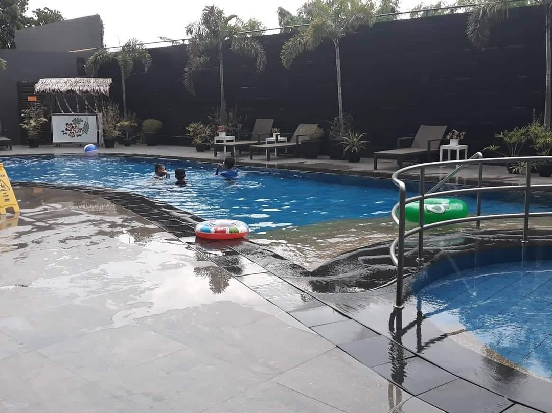 Summit Hotel Tacloban主图