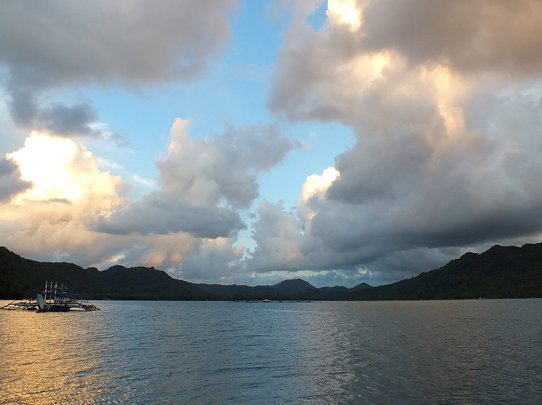 Bugana Beach And Dive Resort主图