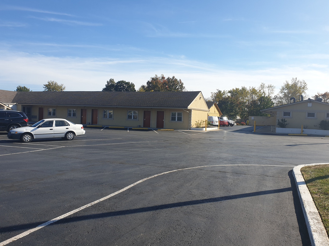 Pacer Inn And Suites主图