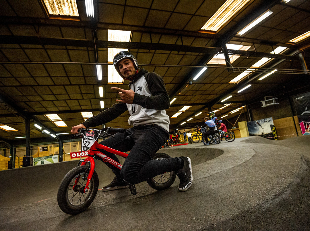 WeRide Lyon Indoor Bike Park-Vaulx en Velin必去景点
