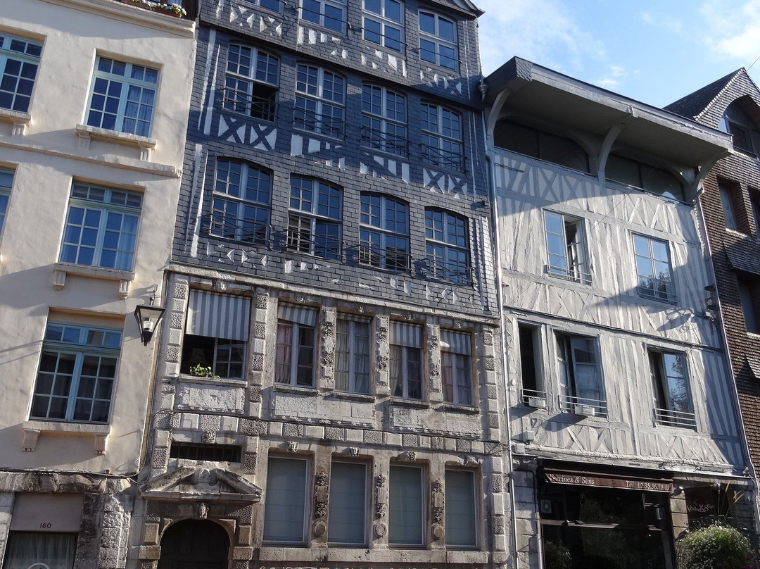 Rue Eau de Robec-鲁昂必去景点