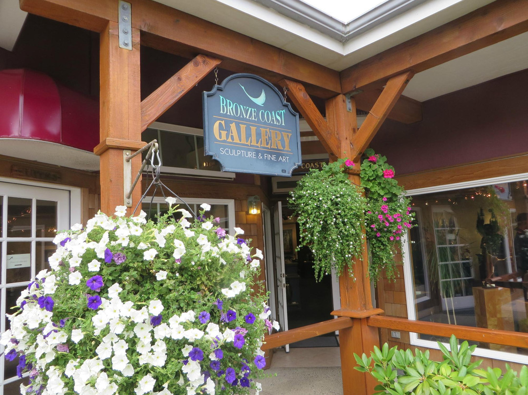 Bronze Coast Gallery-坎农比奇必去景点