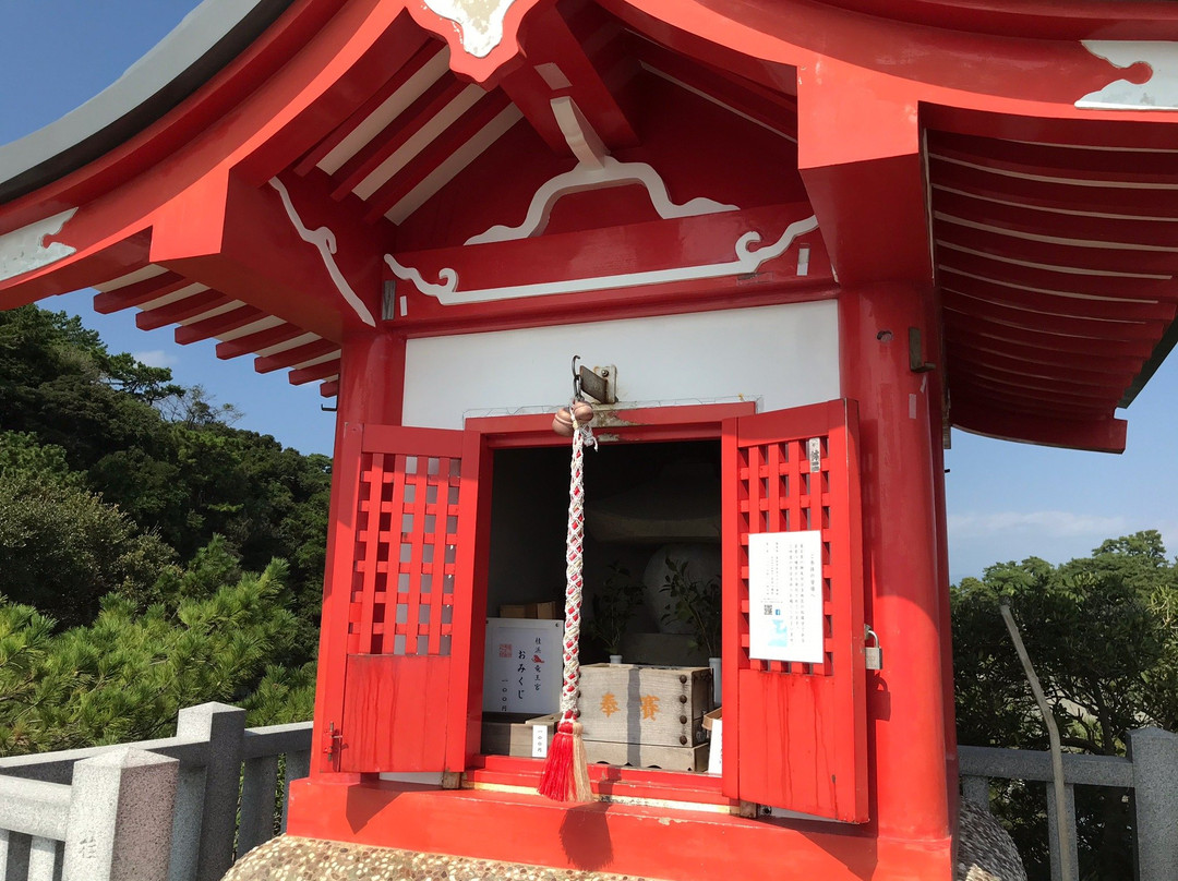 Katsurahama Ryuogu Shrine景点图片