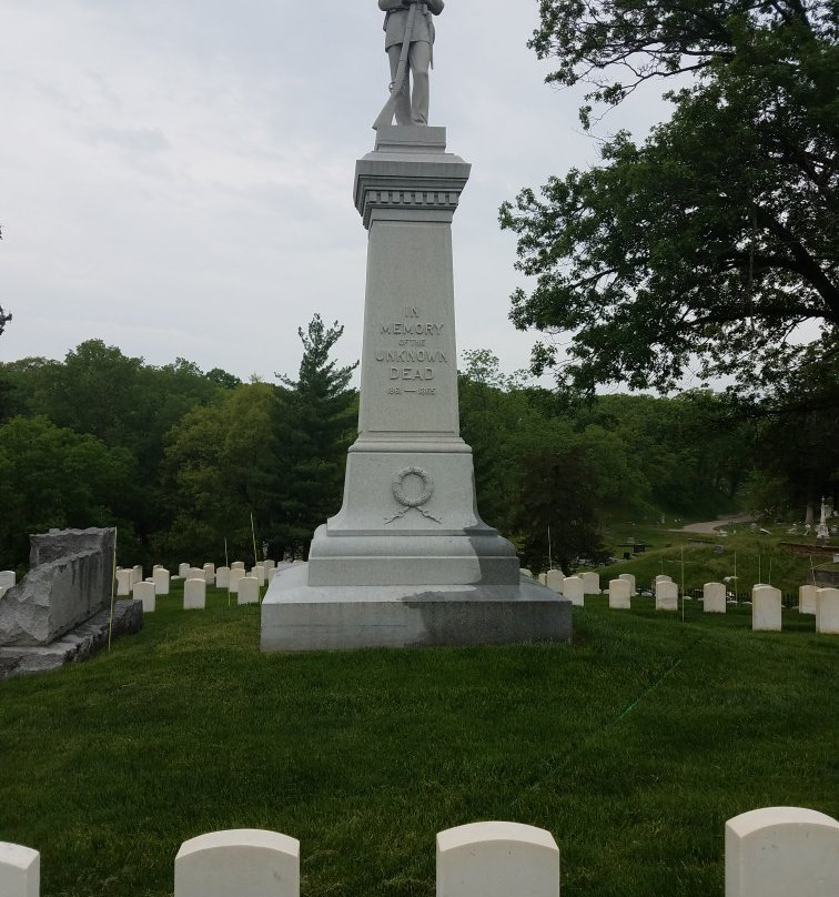 Keokuk National Cemetery景点图片
