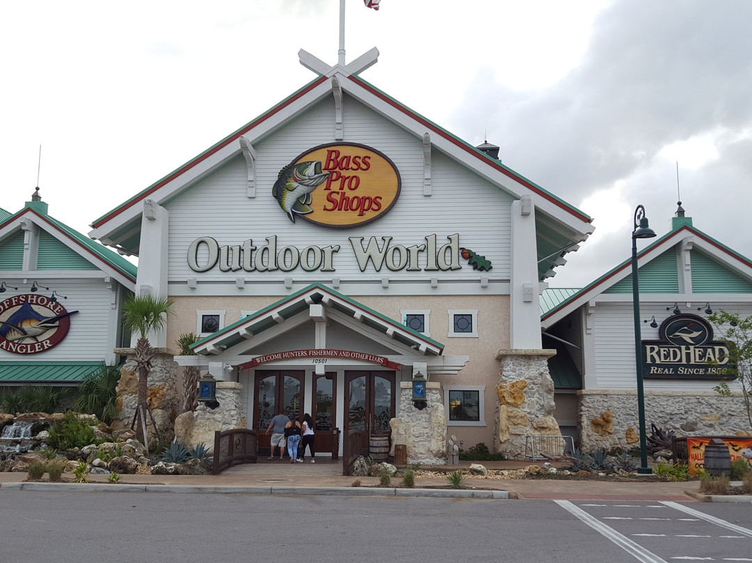 Bass Pro Shops-达尼亚滩必去景点