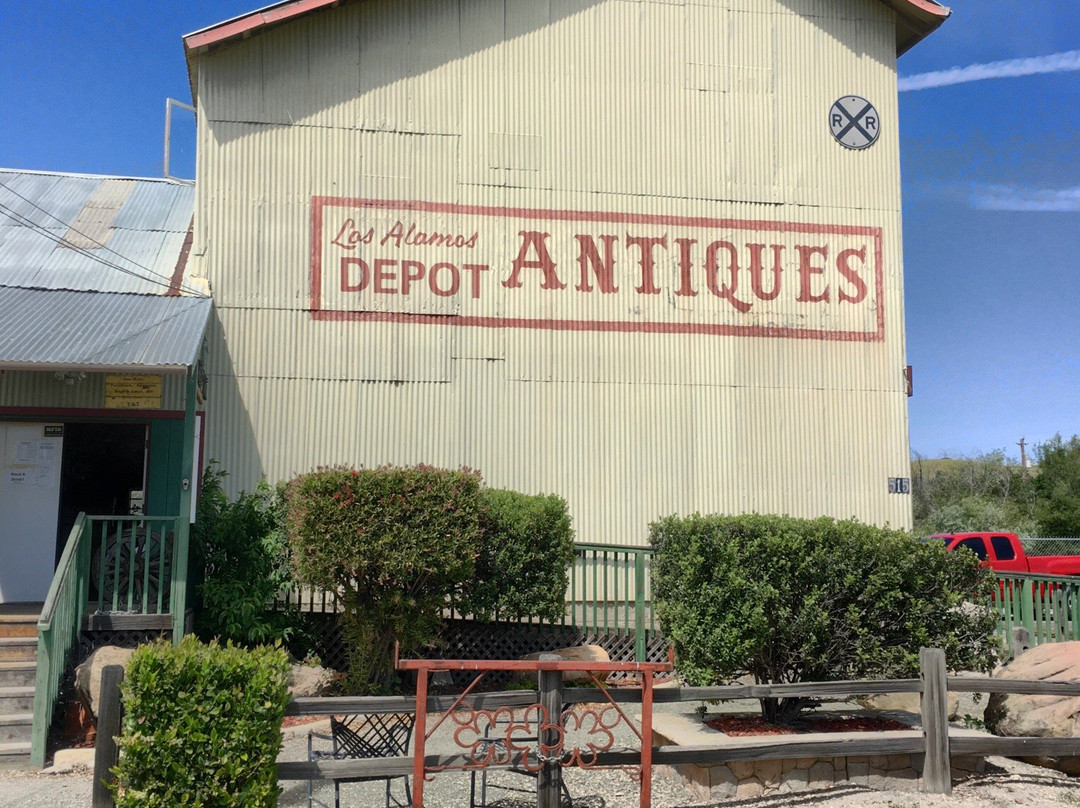 The Depot Antique Mall景点图片