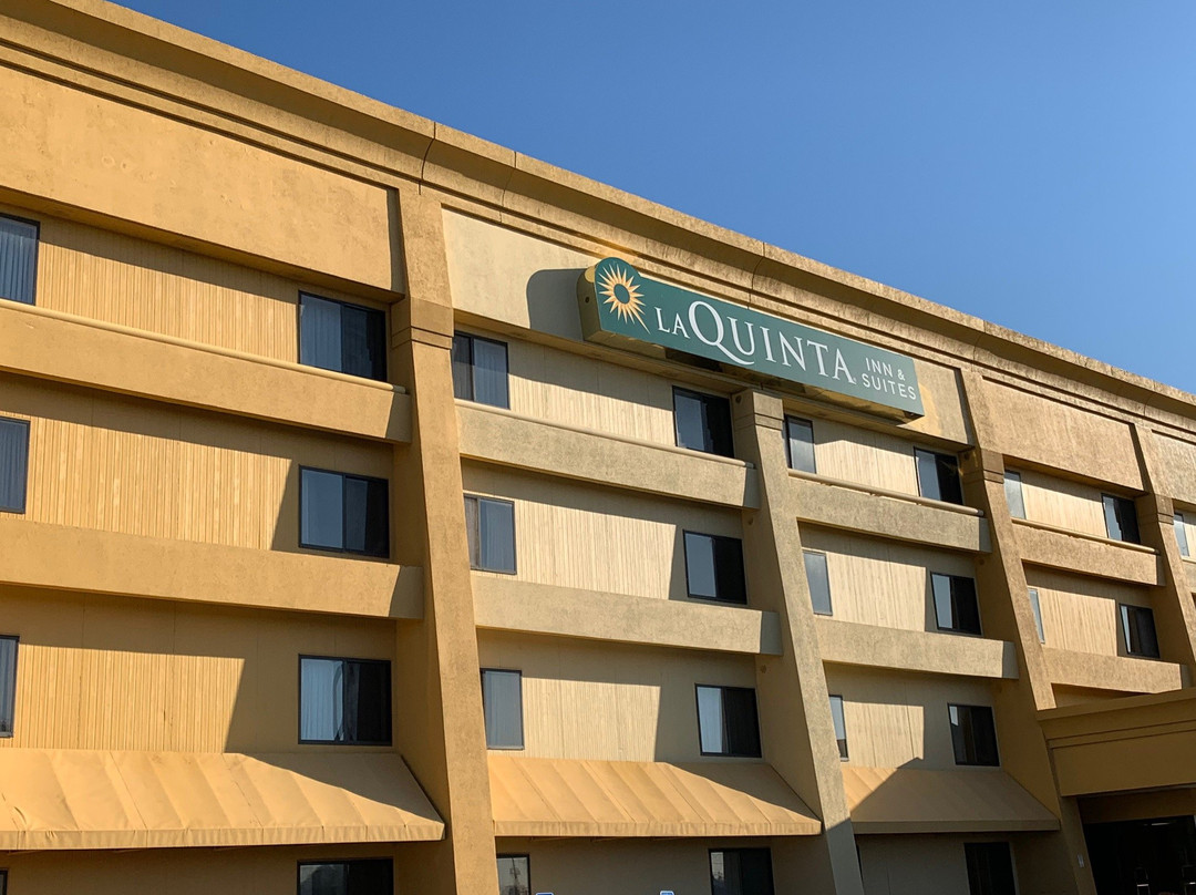 La Quinta Inn & Suites by Wyndham Plattsburgh主图