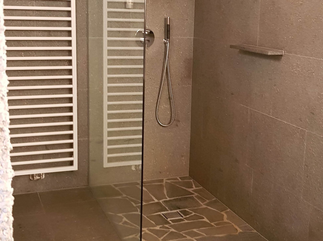Hotel Weisses Kreuz主图