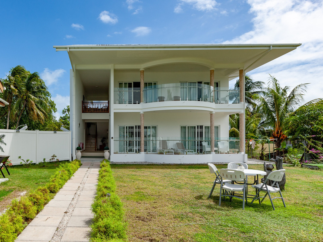 热带别墅酒店主图