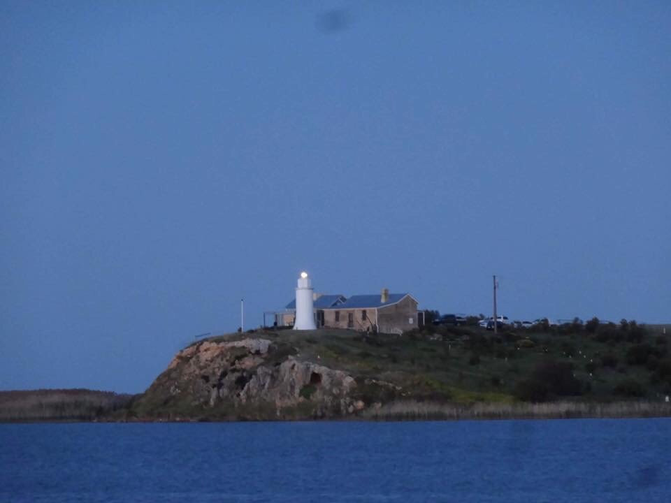 Point Malcolm Lighthouse-Narrung必去景点