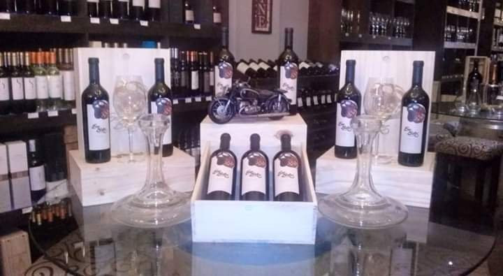 Vinoteca Caminos Wine Boutique-伊瓜苏港必去景点