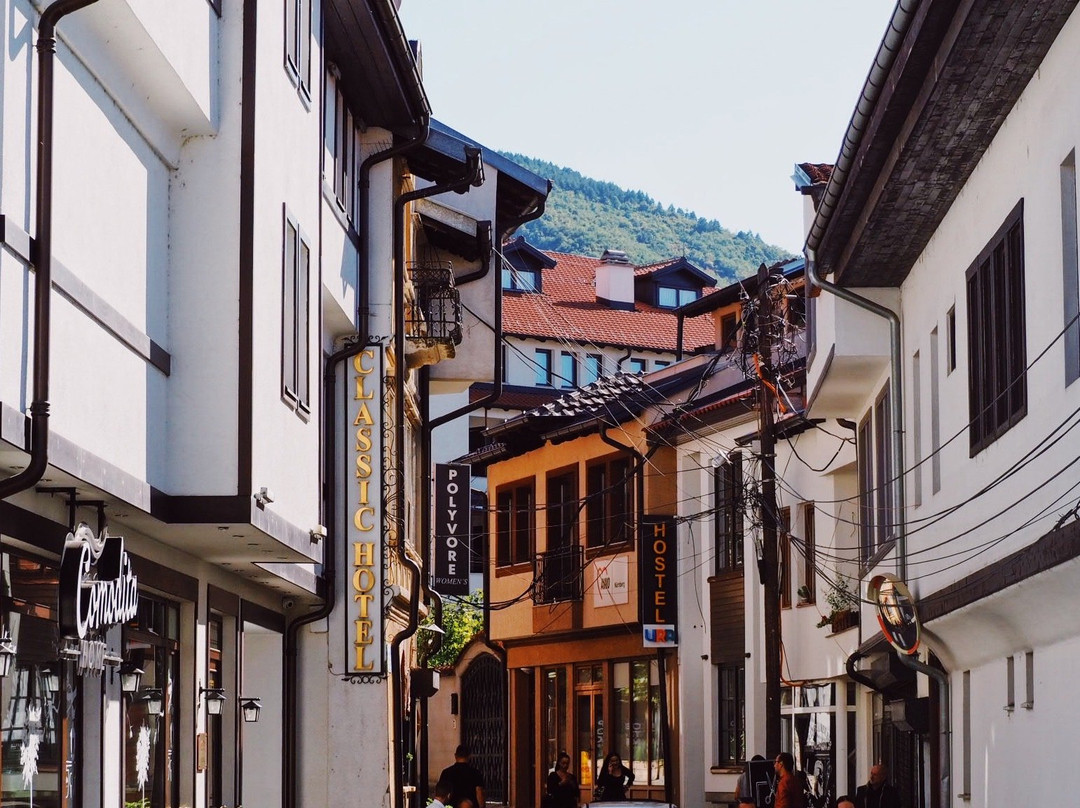 Explore Kosovo-普里什蒂纳必去景点