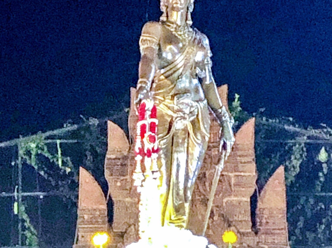 Phra Nang Chamthewi Statue-南奔必去景点