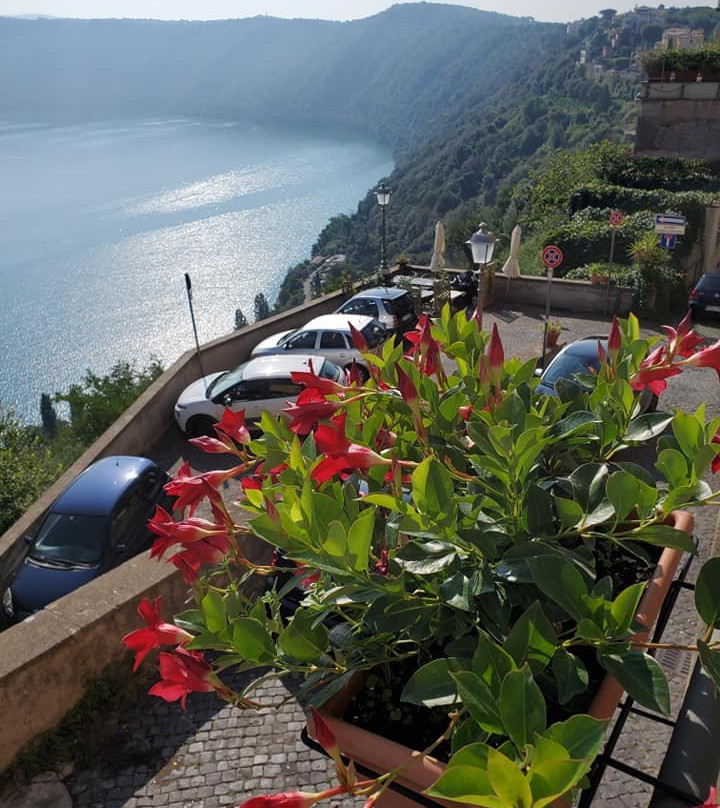 Atlantis Inn Castelgandolfo主图