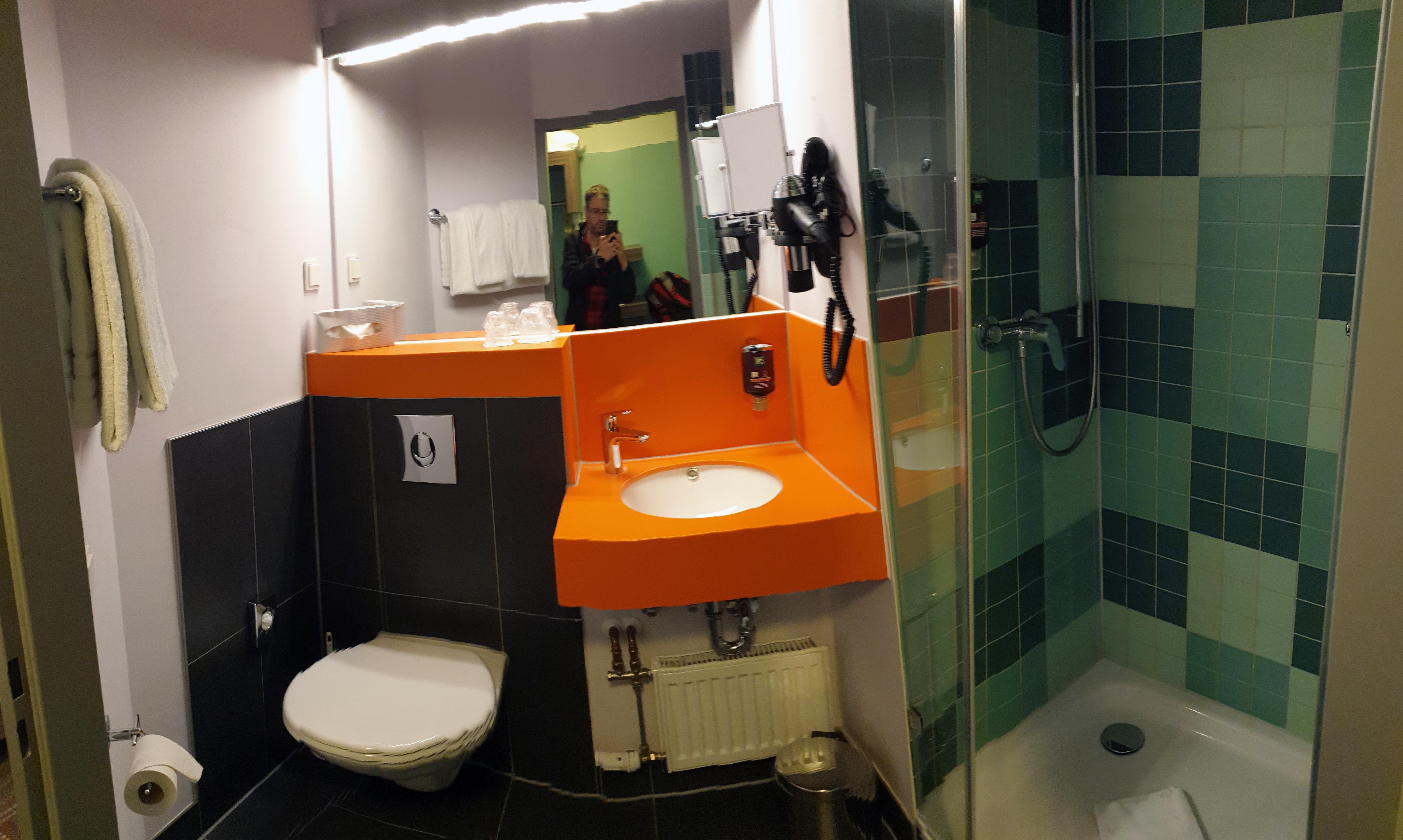 宜必思尚品施派尔酒店-浴室