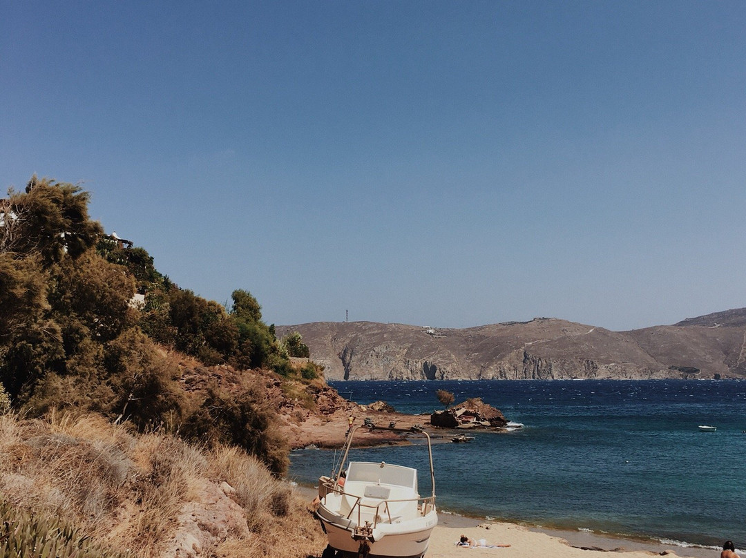 Panormos Beach景点图片
